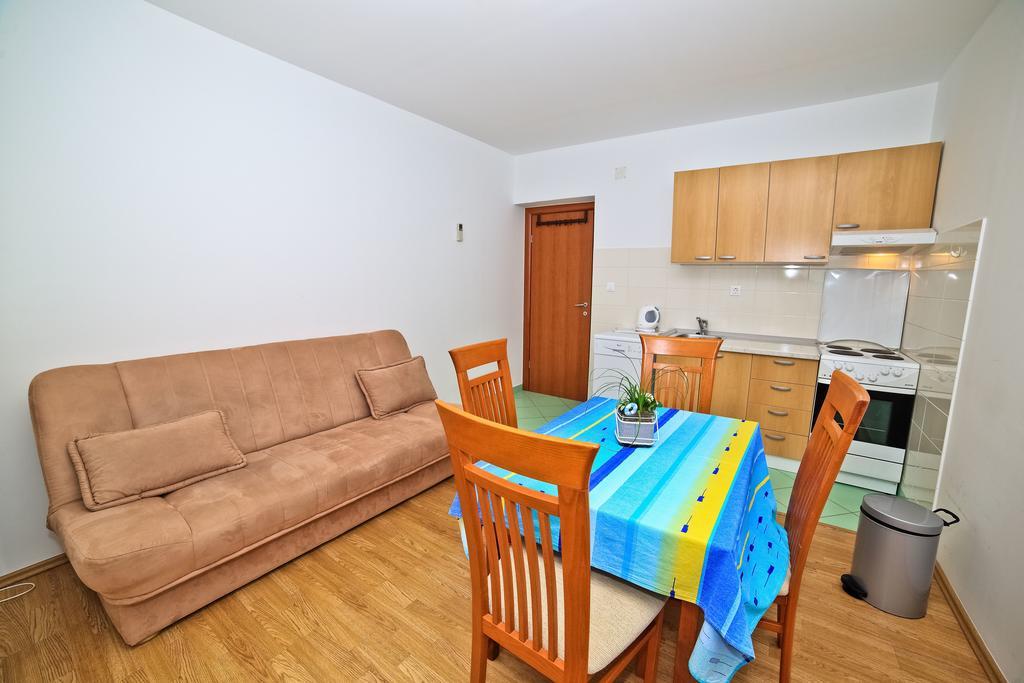 Apartments Bozikovic โปดสตรานา ห้อง รูปภาพ